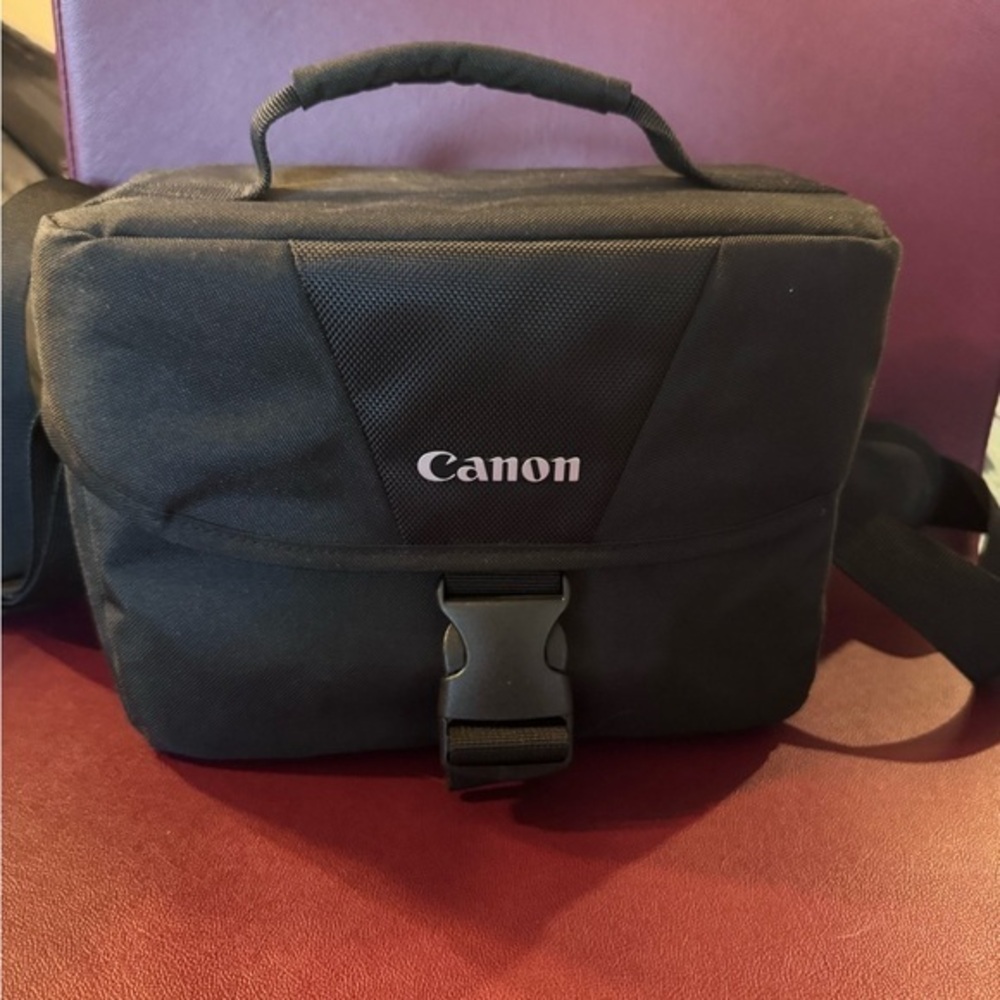 Canon EOS 200ES Camera Shoulder Bag